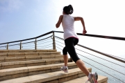 Treino em escada pode ajudar desde sedentários a corredores experientes