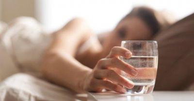 Os benefícios de beber água em jejum