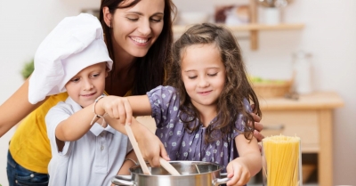 5 receitas simples para fazer com seus filhos
