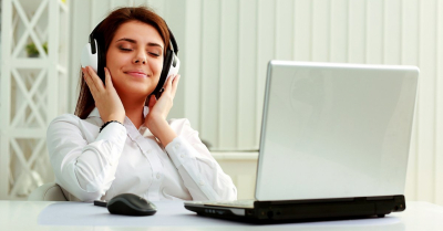 6 benefícios de ouvir música no trabalho